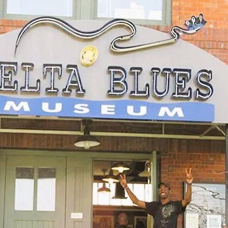 Delta Dream Retreat Villa Clarksdale Luaran gambar